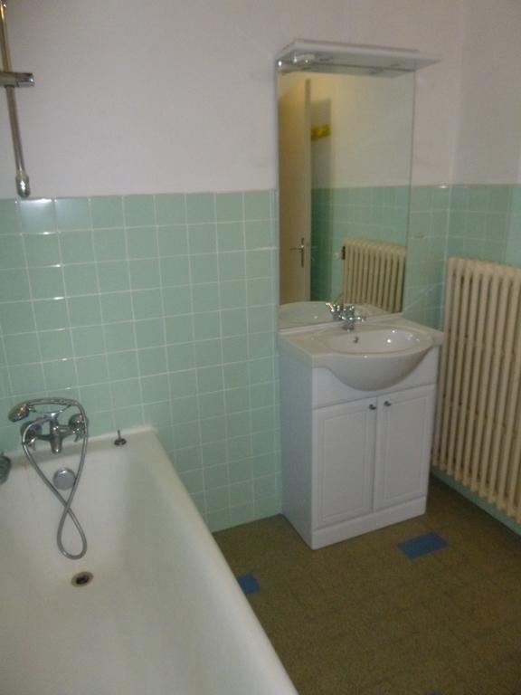 Hotel Les Clarines Лес дьо Алпс Екстериор снимка