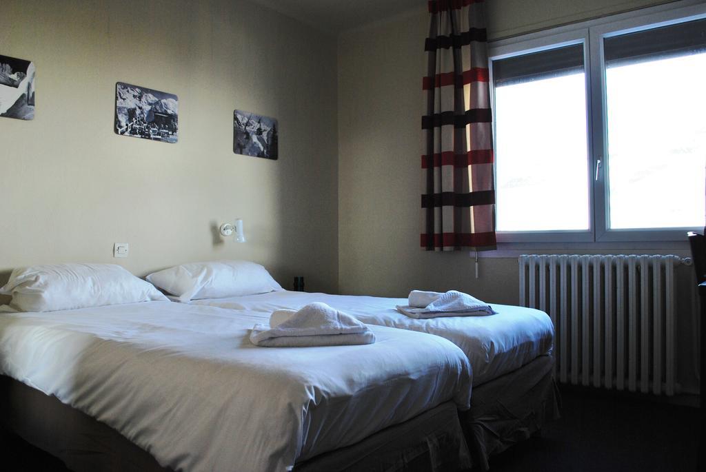 Hotel Les Clarines Лес дьо Алпс Стая снимка